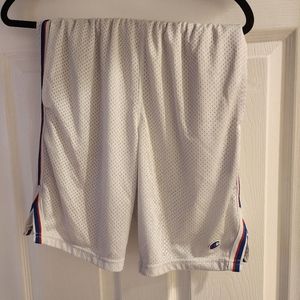 Youth champion shorts size L